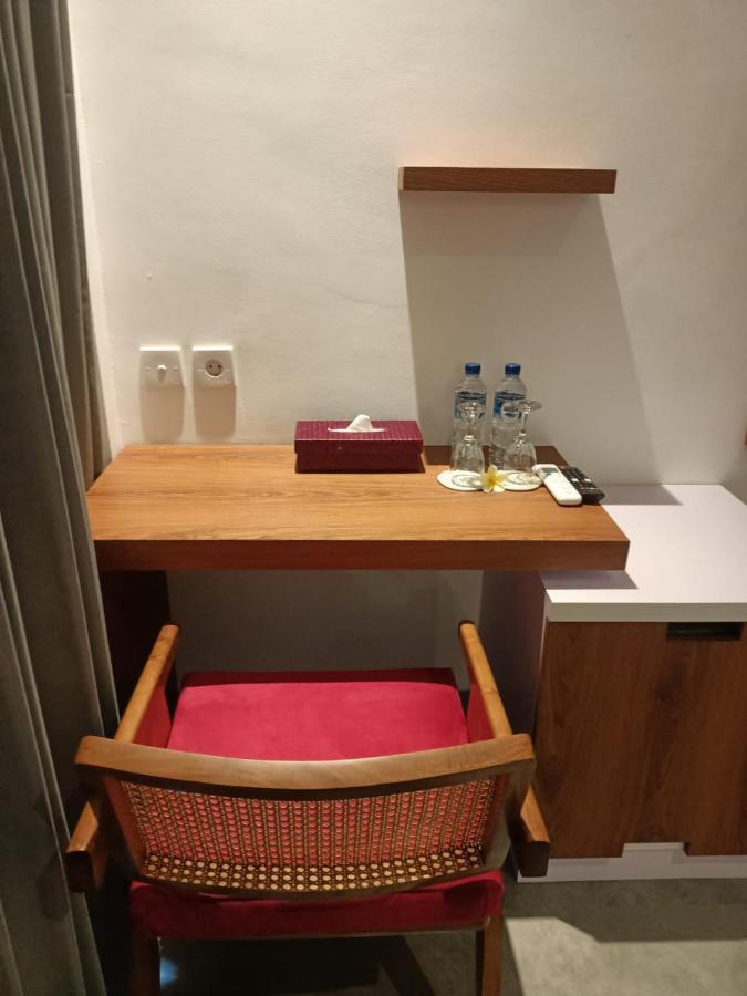 The Kd Suites & Coffee Shop Munggu ภายนอก รูปภาพ