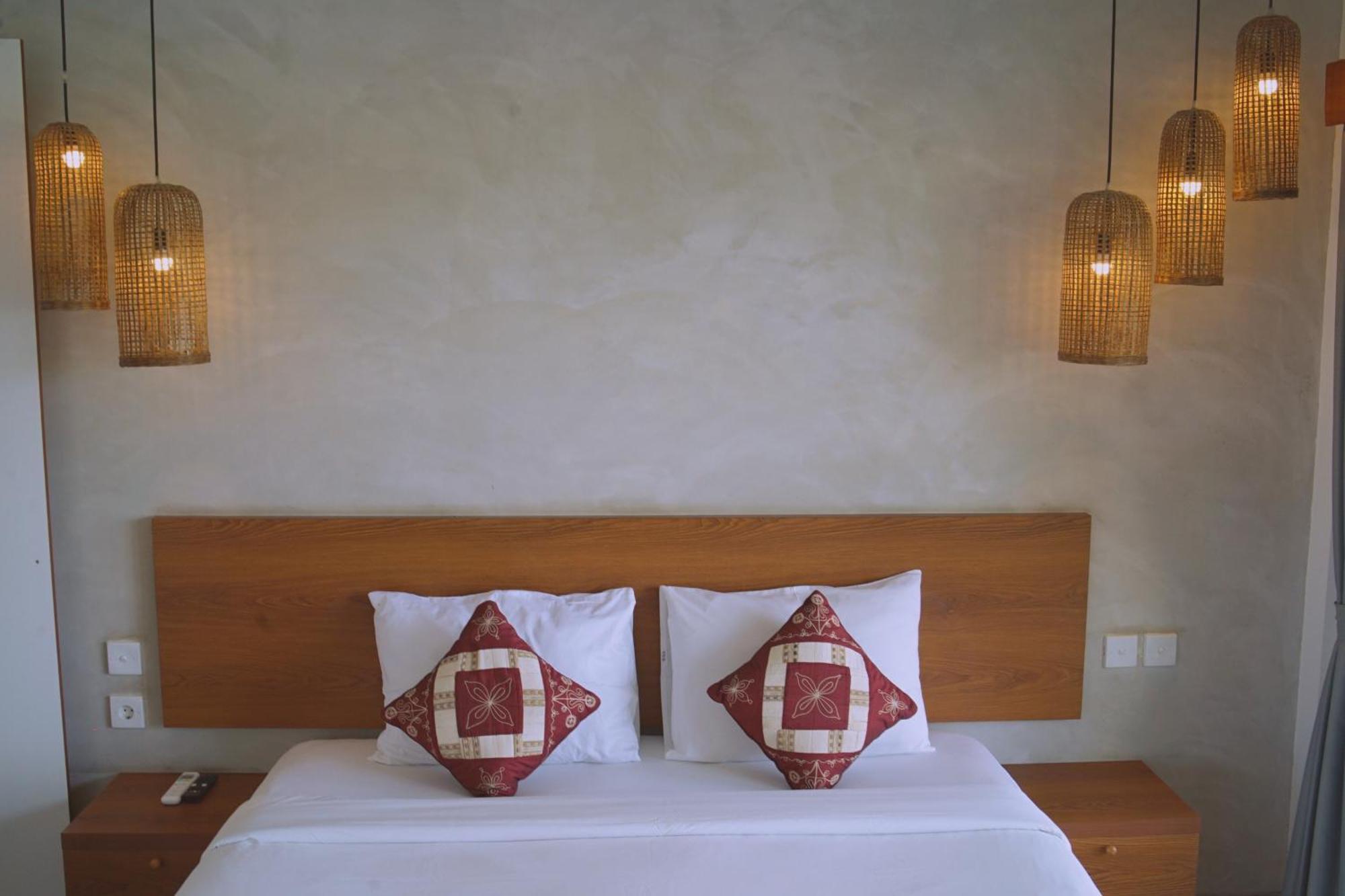 The Kd Suites & Coffee Shop Munggu ภายนอก รูปภาพ